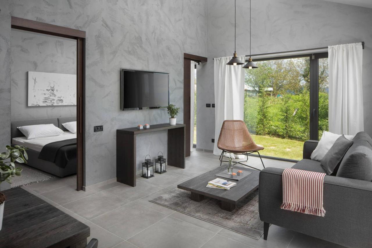 Villa Terra Histria - Boutique Stone House à Oprtalj Extérieur photo
